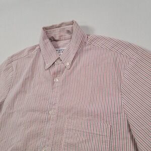 Mizzen Main Men Button Down Shirt Small Trim Fit‎ Seersucker Stripe USA